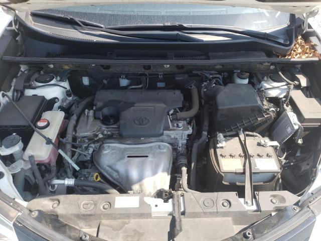 Photo 7 from auction – 2016 TOYOTA RAV4 SE with VIN JTMJFREV9GD183185