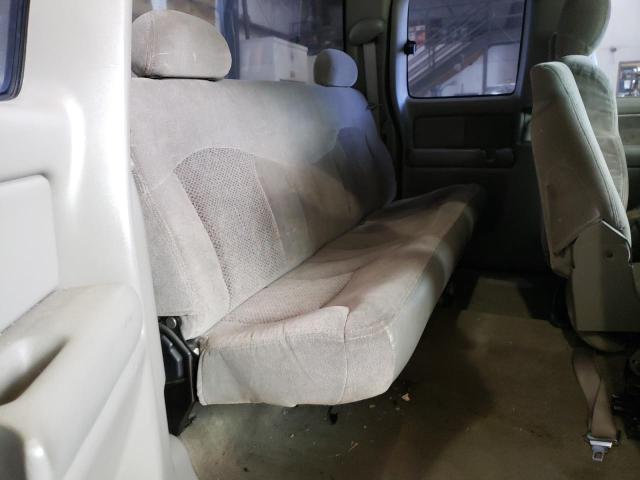 Photo 6 from auction – 2000 CHEVROLET SILVERADO with VIN 1GCEK19TXYE403744