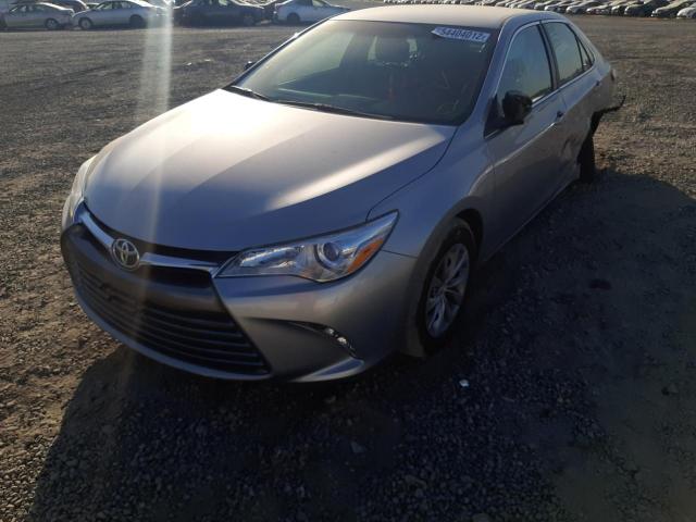 Photo 2 from auction – 2017 TOYOTA CAMRY LE with VIN 4T1BF1FK5HU347832