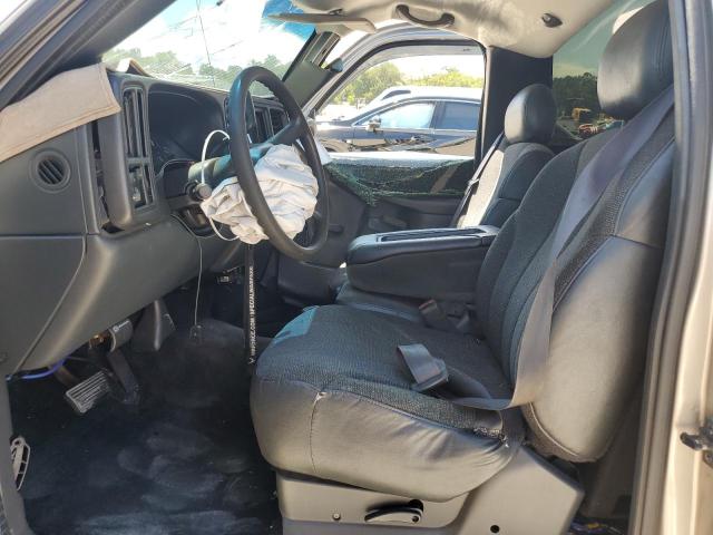 Photo 5 from auction – 2000 CHEVROLET SILVERADO with VIN 1GCEC14V4YZ182799