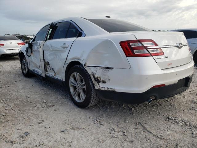Photo 3 from auction – 2015 FORD TAURUS SEL with VIN 1FAHP2E82FG100602