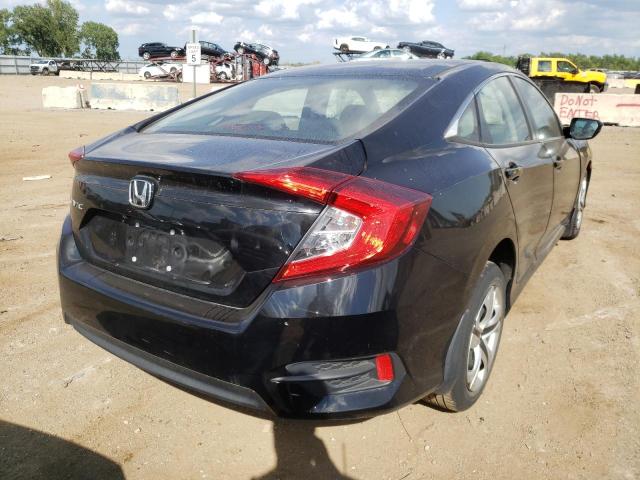 Photo 4 from auction – 2018 HONDA CIVIC LX with VIN 19XFC2F56JE010668