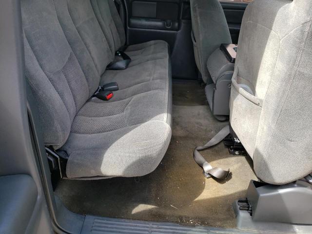Photo 6 from auction – 2004 CHEVROLET SILVERADO with VIN 2GCEC19V741120731