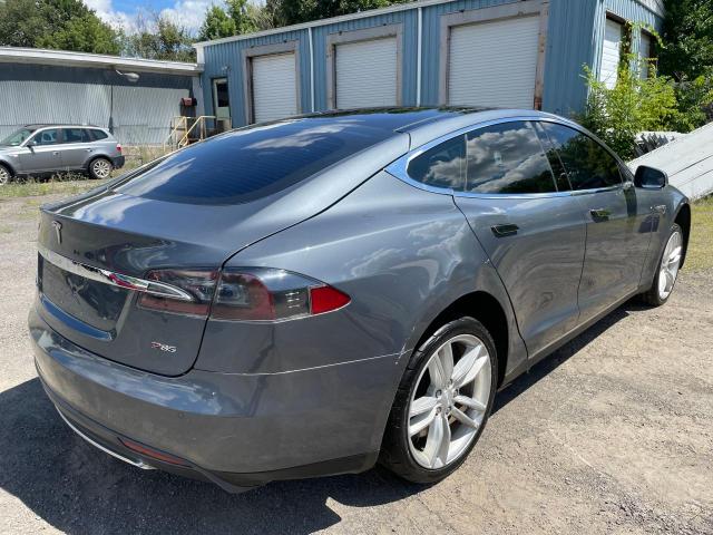 Photo 4 from auction – 2013 TESLA MODEL S with VIN 5YJSA1CP2DFP27829