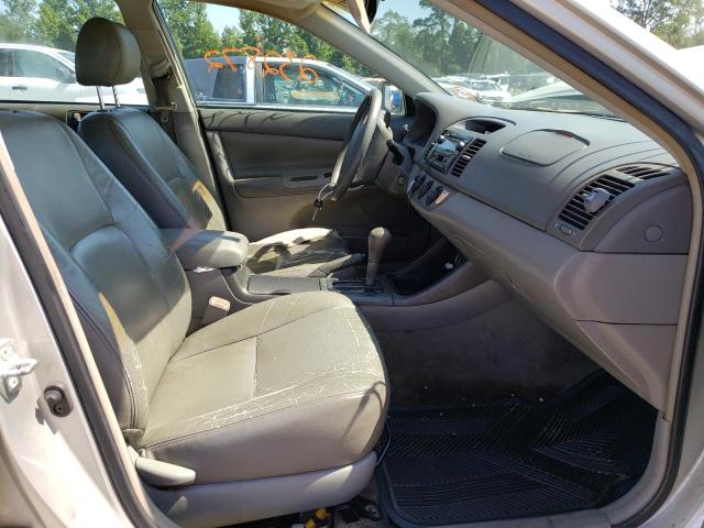 Photo 5 from auction – 2004 TOYOTA CAMRY LE with VIN 4T1BE32K64U842412