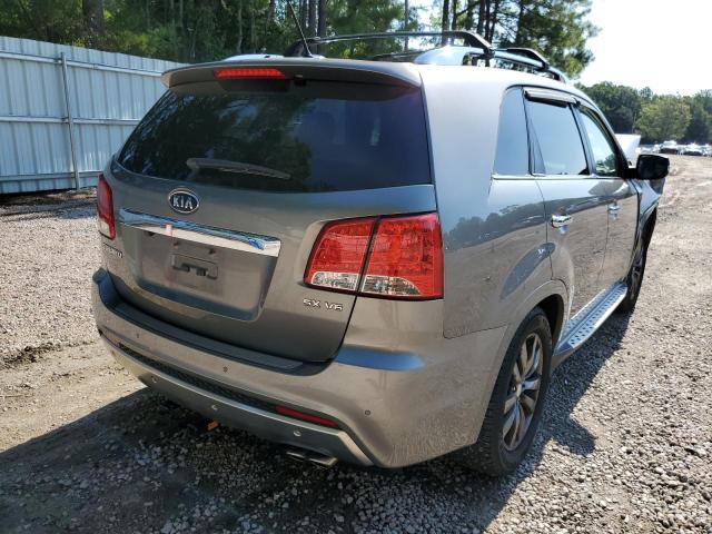 Photo 4 from auction – 2013 KIA SORENTO SX with VIN 5XYKW4A22DG323724
