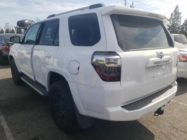Photo 3 from auction – 2017 TOYOTA 4RUNNER SR with VIN JTEBU5JR2H5457622