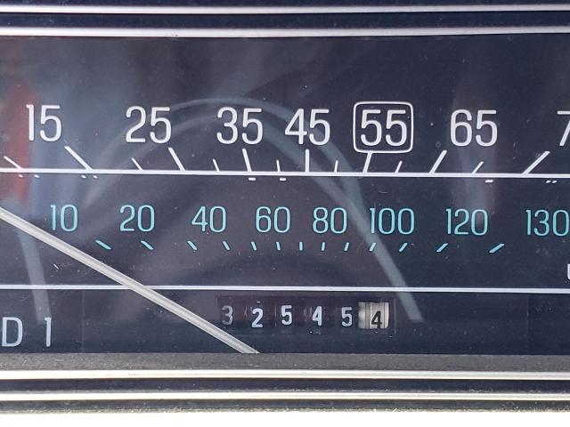 Photo 8 from auction – 1986 FORD LTD CROWN with VIN 2FABP44F9GX105938