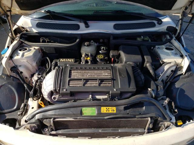 Photo 7 from auction – 2006 MINI COOPER S with VIN WMWRH33516TL93150