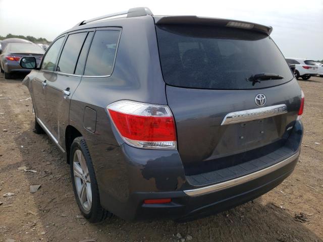 Photo 3 from auction – 2011 TOYOTA HIGHLANDER with VIN 5TDDK3EH3BS071933