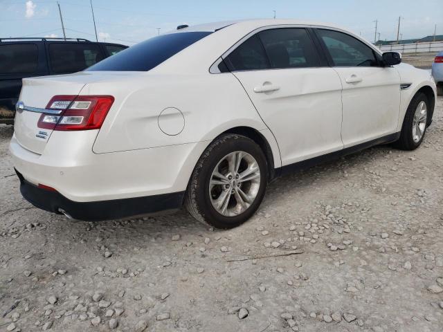 Photo 4 from auction – 2015 FORD TAURUS SEL with VIN 1FAHP2E82FG100602