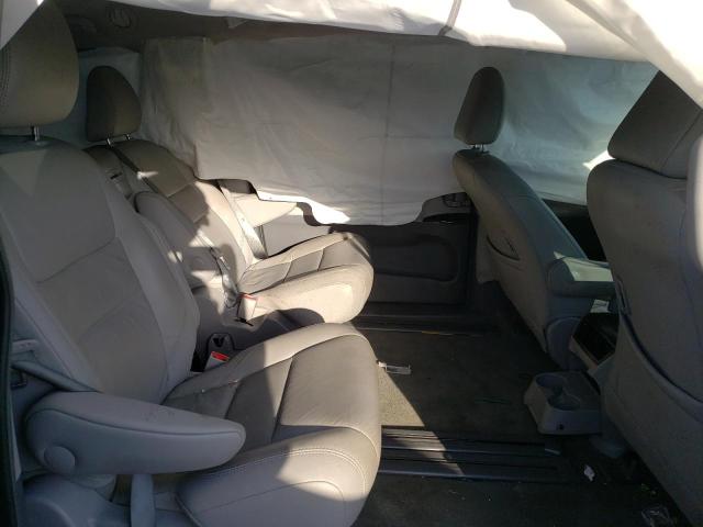 Photo 6 from auction – 2017 TOYOTA SIENNA XLE with VIN 5TDYZ3DC7HS863529