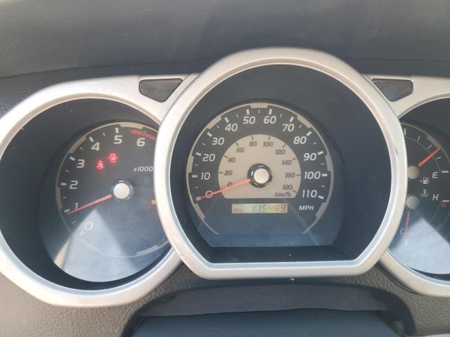 Photo 8 from auction – 2004 TOYOTA 4RUNNER SR with VIN JTEBU14R540052074