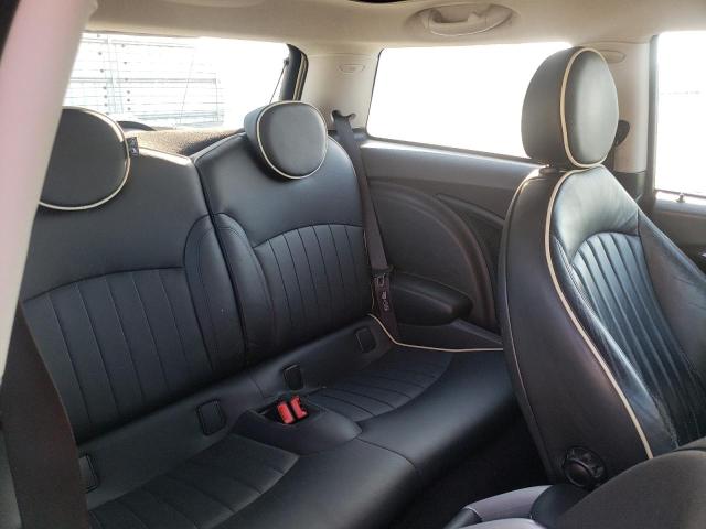 Photo 6 from auction – 2008 MINI COOPER S with VIN WMWMF73598TT90989