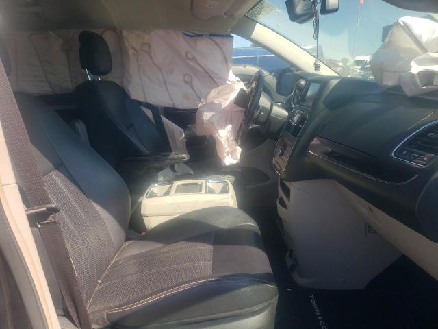 Photo 5 from auction – 2014 CHRYSLER TOWN & COU with VIN 2C4RC1CG2ER248941