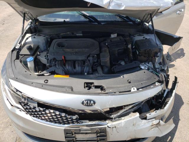 Photo 7 from auction – 2017 KIA OPTIMA EX with VIN 5XXGU4L33HG150324