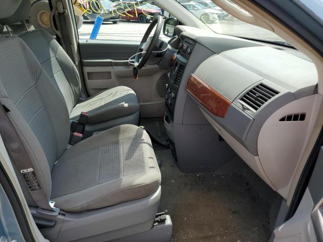Photo 5 from auction – 2008 CHRYSLER TOWN & COU with VIN 2A8HR44H08R118382