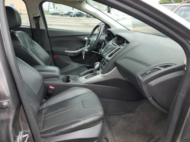 Photo 5 from auction – 2014 FORD FOCUS SE with VIN 1FADP3K24EL422927