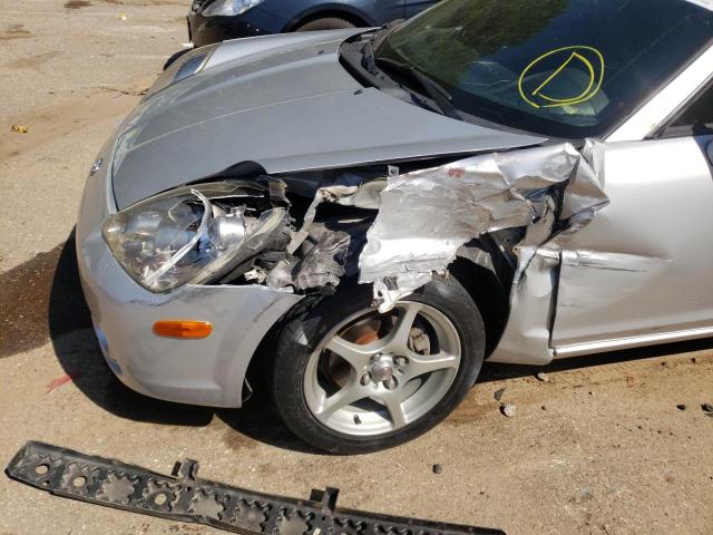 Photo 9 from auction – 2003 TOYOTA MR2 SPYDER with VIN JTDFR320730060960