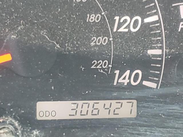Photo 8 from auction – 2005 TOYOTA CAMRY with VIN 4T1BF30K05U618389