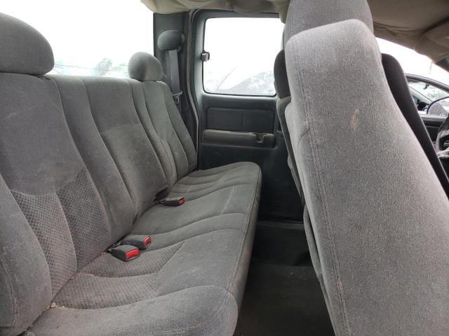 Photo 6 from auction – 2004 CHEVROLET SILVERADO with VIN 1GCEK19T74E346283