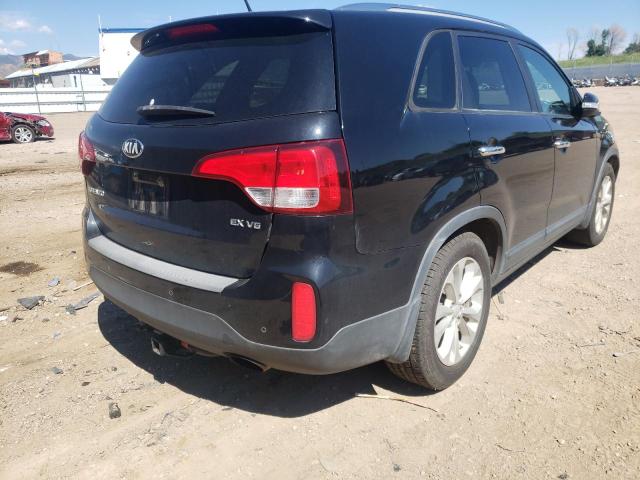 Photo 4 from auction – 2015 KIA SORENTO EX with VIN 5XYKUDA71FG582872