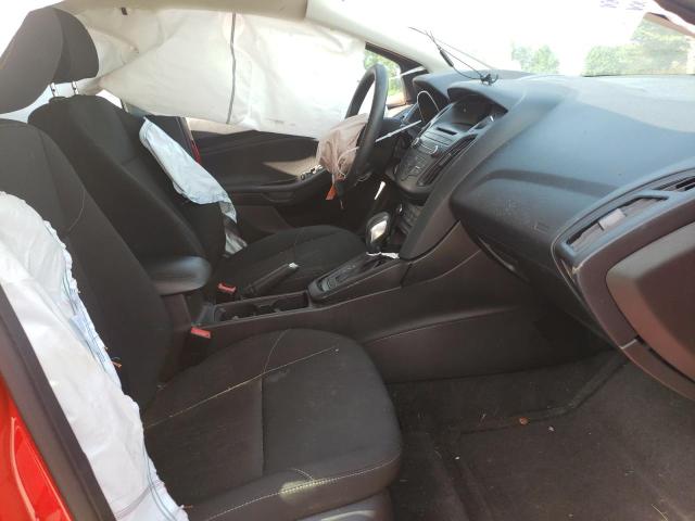 Zdjęcie 5 z aukcji – 2017 FORD FOCUS SE z VIN 1FADP3K23HL232718