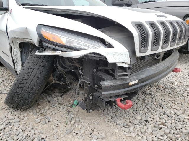 Photo 9 from auction – 2018 JEEP CHEROKEE T with VIN 1C4PJMBX0JD600377