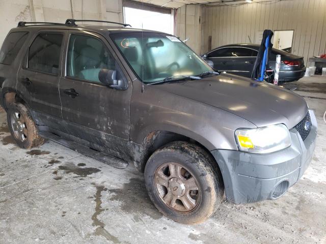 Photo 9 from auction – 2005 FORD ESCAPE XLS with VIN 1FMCU92Z25KC73708