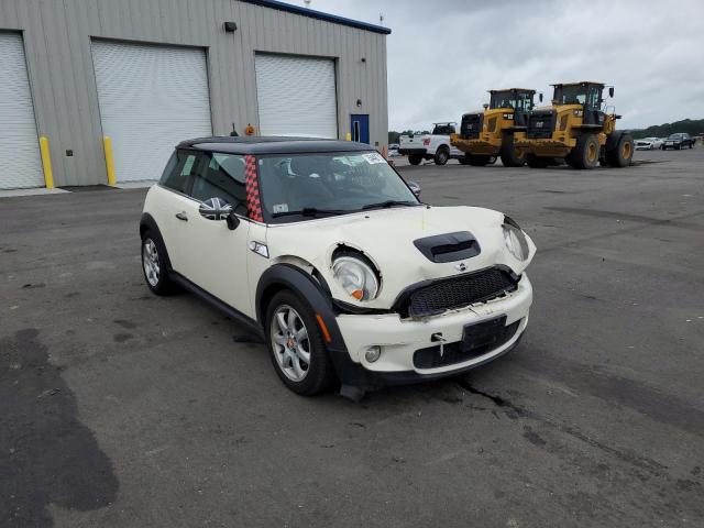 MINI COOPER S 2009 with VIN WMWMF73569TT97075 - Photo from auction