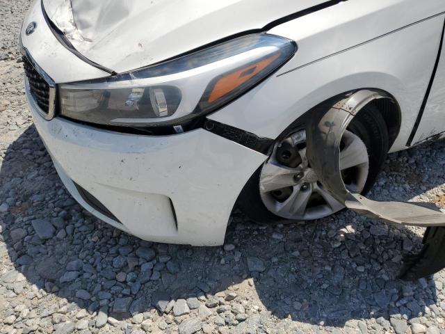 Photo 10 from auction – 2017 KIA FORTE LX with VIN 3KPFK4A77HE074901