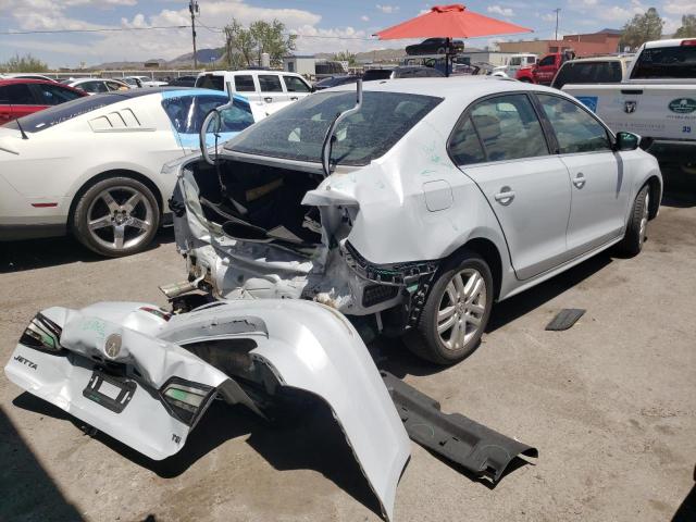 Photo 4 from auction – 2017 VOLKSWAGEN JETTA S with VIN 3VW2B7AJ0HM356747