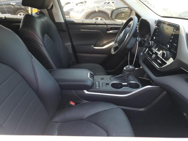 Photo 5 from auction – 2022 TOYOTA HIGHLANDER with VIN 5TDGBRCH6NS537796