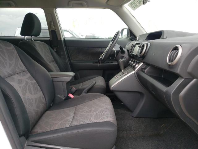 Photo 5 from auction – 2014 TOYOTA SCION XB with VIN JTLZE4FE2EJ063870