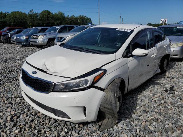 Photo 2 from auction – 2017 KIA FORTE LX with VIN 3KPFK4A77HE074901