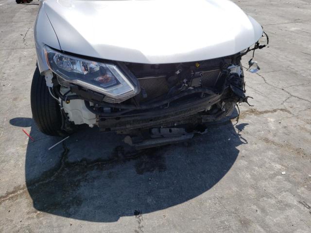 Photo 9 from auction – 2018 NISSAN ROGUE S with VIN KNMAT2MT4JP533974