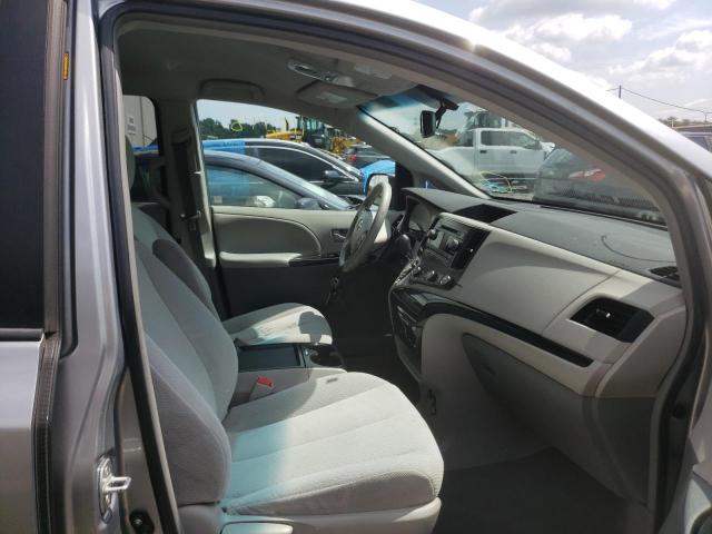 Photo 5 from auction – 2011 TOYOTA SIENNA LE with VIN 5TDKK3DCXBS154823