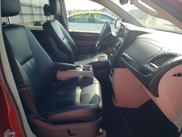 Photo 5 from auction – 2011 CHRYSLER TOWN & COU with VIN 2A4RR8DG2BR714587
