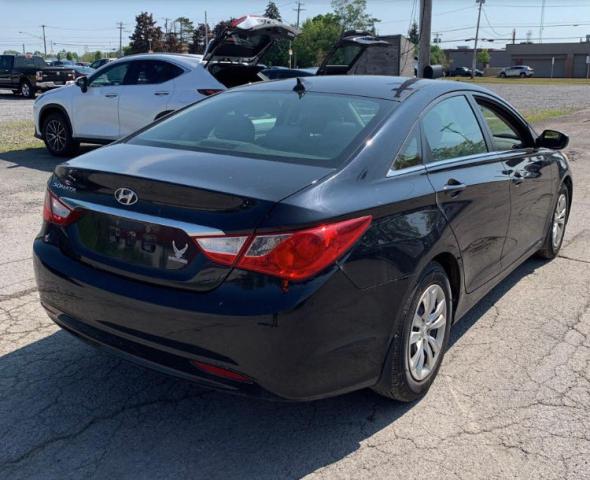 Photo 4 from auction – 2012 HYUNDAI SONATA GLS with VIN 5NPEB4AC1CH426562