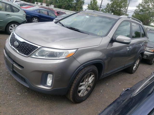 Photo 2 from auction – 2015 KIA SORENTO LX with VIN 5XYKT4A62FG599562