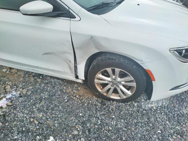 Photo 9 from auction – 2015 CHRYSLER 200 LIMITE with VIN 1C3CCCAB4FN592198
