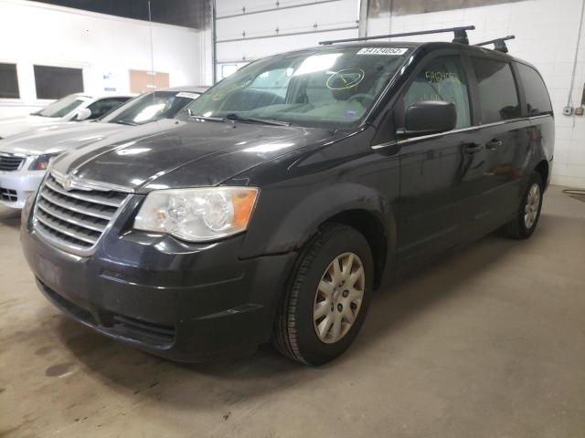 Photo 2 from auction – 2010 CHRYSLER TOWN & COU with VIN 2A4RR4DE5AR108318