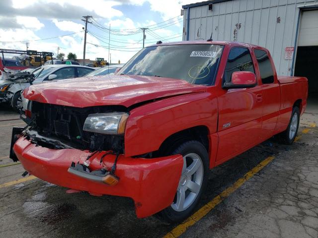 Photo 2 from auction – 2004 CHEVROLET SILVERADO with VIN 2GCEK19N741337411