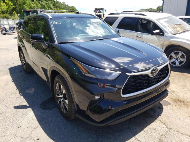 TOYOTA HIGHLANDER 2022 with VIN 5TDGZRAH8NS121313 - Photo from auction