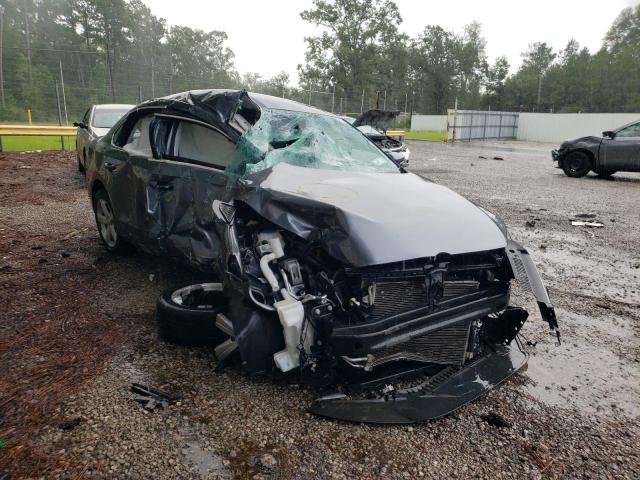 Photo 1 from auction – 2015 VOLKSWAGEN PASSAT S with VIN 1VWAT7A30FC118020