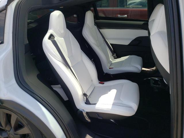 Photo 6 from auction – 2022 TESLA MODEL X with VIN 7SAXCBE61NF349324