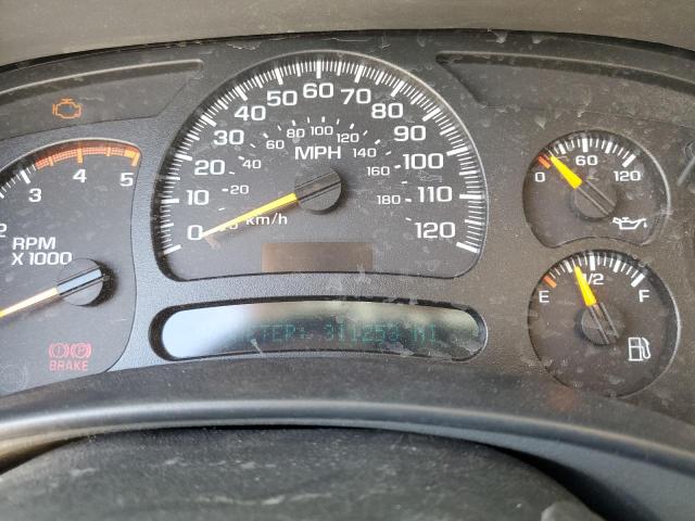 Photo 8 from auction – 2005 CHEVROLET SILVERADO with VIN 1GCHK23295F875944