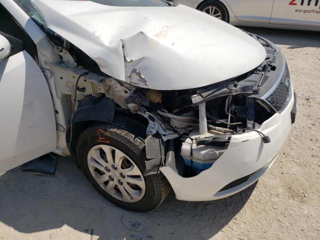 Photo 9 from auction – 2013 KIA FORTE LX with VIN KNAFT4A28D5674072