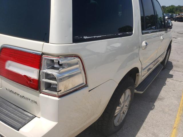 Photo 9 from auction – 2007 LINCOLN NAVIGATOR with VIN 5LMFU28597LJ07186