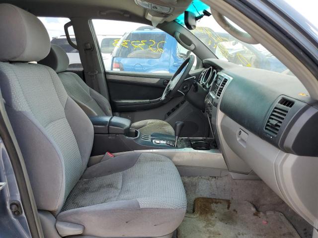 Photo 5 from auction – 2005 TOYOTA 4RUNNER SR with VIN JTEZU14R050050541